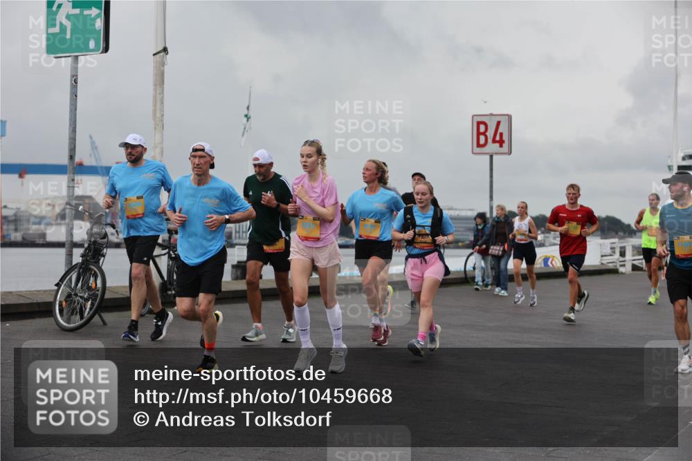 13.09.2026 - Kiel Lauf Andreas Tolksdorf http://msf.ph/oto/10459668 13.09.2026 12:00:38 Kiellinie 4 meine-sportfotos.de
