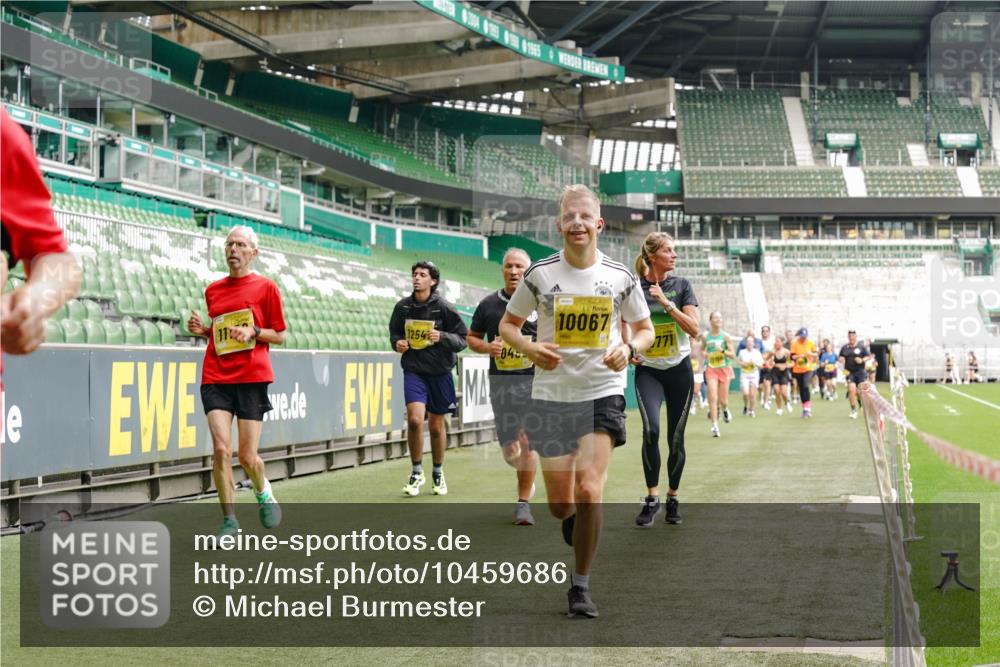 13.09.2026 - 21. swb-Marathon Bremen Michael Burmester http://msf.ph/oto/10459686 13.09.2026 10:34:03 Laufen im Stadion 10018, 10067, 10078, 10147, 10166, 10177, 10184, 10203, 10211, 10236, 10240, 10254, 10297, 10300, 10355, 10356, 10367, 10368, 10369, 10372, 10374, 10379, 10383, 10394, 10408, 10415, 10423, 10428, 10460, 10485, 10494, 10530, 10550, 10559, 10578, 10604, 10639, 10668, 10669, 10673, 10675, 10687, 10691, 10699, 10700, 10728, 10745, 10749, 10750, 10772, 10787, 10788, 10794, 10809, 10828, 10857, 10914, 10928, 11126, 11162, 11343, 11803, 11965, 10146, 10222 meine-sportfotos.de