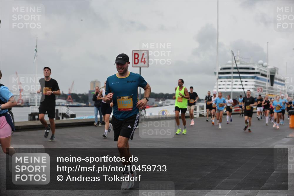 13.09.2026 - Kiel Lauf Andreas Tolksdorf http://msf.ph/oto/10459733 13.09.2026 12:00:40 Kiellinie 38, 1692, 4 meine-sportfotos.de