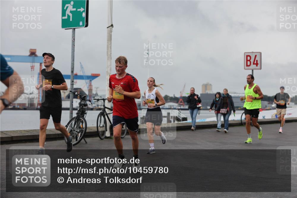 13.09.2026 - Kiel Lauf Andreas Tolksdorf http://msf.ph/oto/10459780 13.09.2026 12:00:42 Kiellinie 12335, 5740, 1007, 4 meine-sportfotos.de