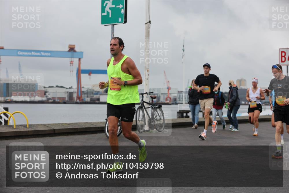 13.09.2026 - Kiel Lauf Andreas Tolksdorf http://msf.ph/oto/10459798 13.09.2026 12:00:46 Kiellinie 2907 meine-sportfotos.de