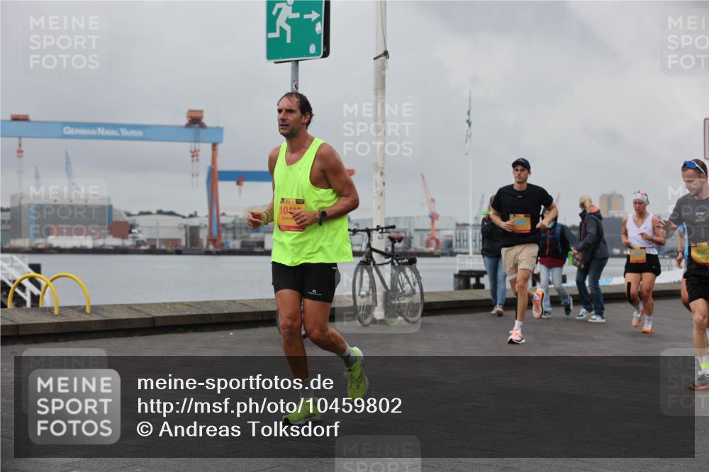 13.09.2026 - Kiel Lauf Andreas Tolksdorf http://msf.ph/oto/10459802 13.09.2026 12:00:46 Kiellinie 38, 1044, 290 meine-sportfotos.de