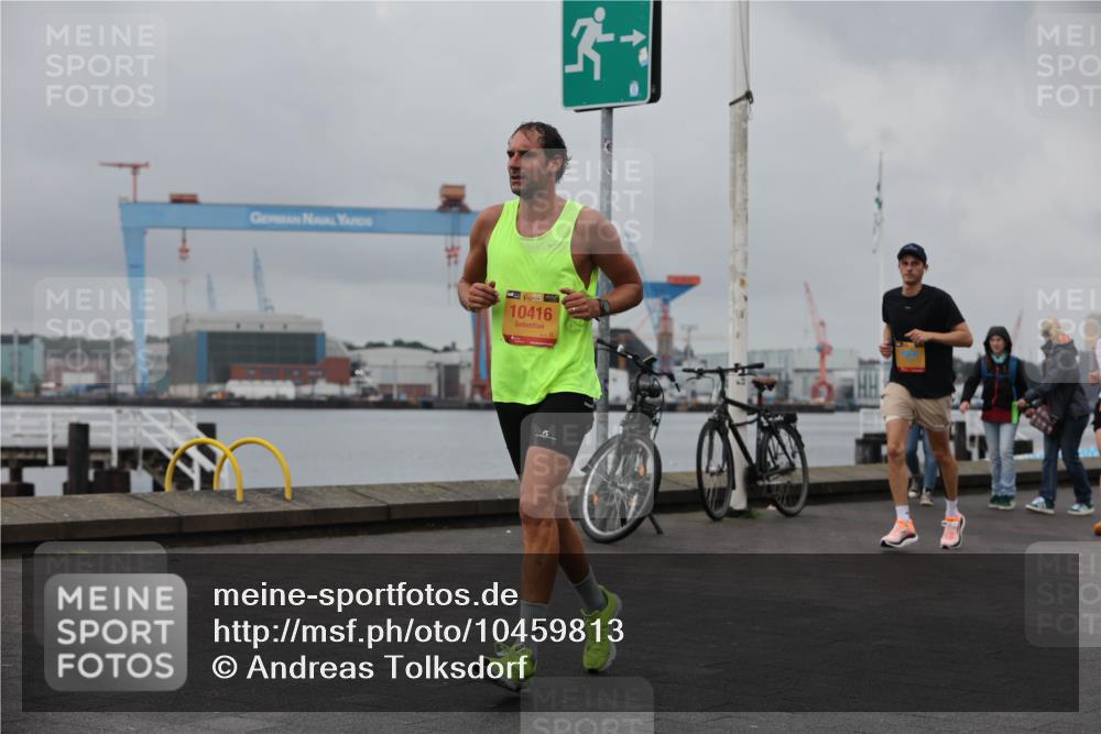 13.09.2026 - Kiel Lauf Andreas Tolksdorf http://msf.ph/oto/10459813 13.09.2026 12:00:46 Kiellinie 10416 meine-sportfotos.de
