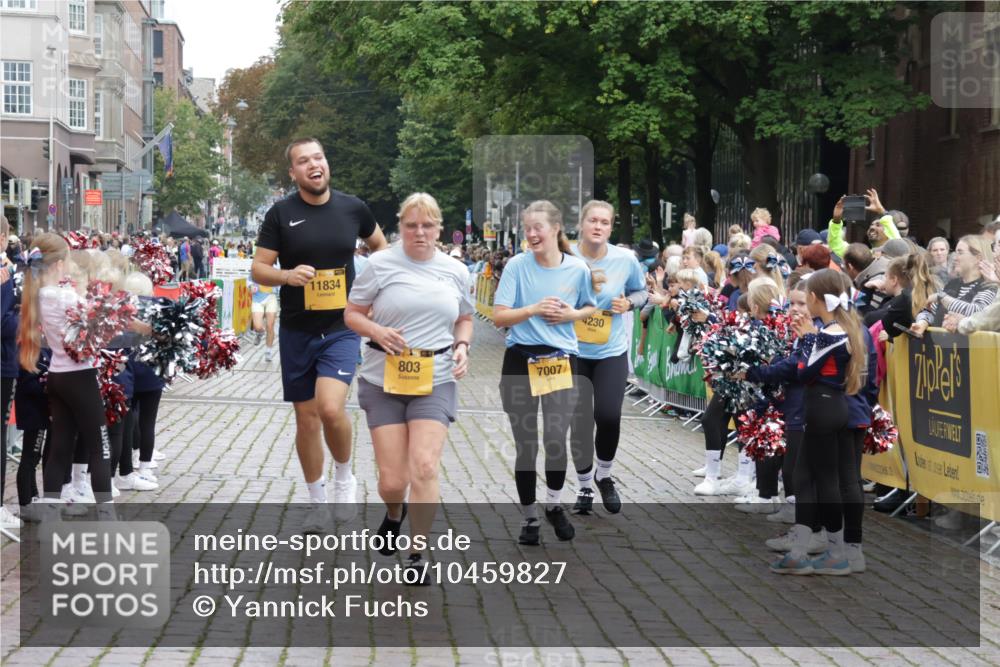 13.09.2026 - Kiel Lauf Yannick Fuchs http://msf.ph/oto/10459827 13.09.2026 09:51:52 Ziel 803, 1100, 1309, 1967, 1999, 2002, 4230, 6188, 7007, 7302, 9829, 9833, 10048, 11834, 12630, 714, 840, 940, 956, 2483, 3089, 3674, 4615, 4822, 4907, 5595, 5731, 5913, 6057, 6363, 6648, 7622, 8097, 8150, 9833, 11143, 11173, 11233, 11494, 11552, 11852, 11997, 12107, 896, 1899, 4132, 4166, 4883, 6471, 6625, 8729, 9616, 10371, 10620, 11300, 11444, 11445, 11580, 11832, 12068, 940, 956, 2466, 4217, 6009 meine-sportfotos.de
