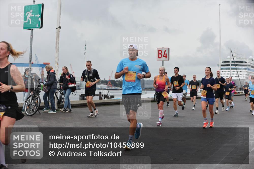 13.09.2026 - Kiel Lauf Andreas Tolksdorf http://msf.ph/oto/10459899 13.09.2026 12:00:51 Kiellinie 4 meine-sportfotos.de