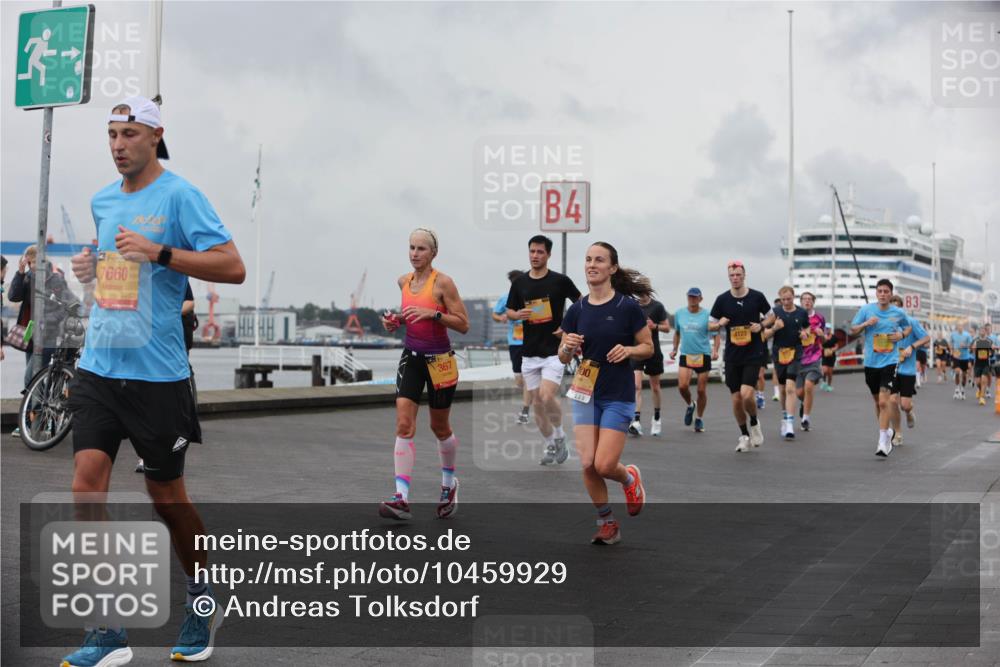13.09.2026 - Kiel Lauf Andreas Tolksdorf http://msf.ph/oto/10459929 13.09.2026 12:00:52 Kiellinie 7660, 367, 4, 200, 4123, 3 meine-sportfotos.de