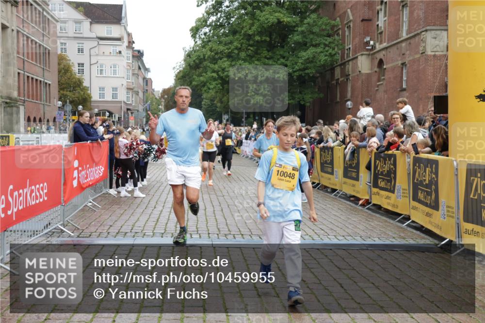 13.09.2026 - Kiel Lauf Yannick Fuchs http://msf.ph/oto/10459955 13.09.2026 09:51:58 Ziel 803, 896, 1100, 1899, 4230, 7007, 8729, 10048, 11300, 11444, 11445, 11832, 11834, 12630, 714, 840, 1309, 1967, 1999, 2002, 2483, 3089, 3674, 4615, 4822, 4907, 5595, 5913, 6057, 6188, 6648, 7302, 7622, 8097, 8150, 9829, 9833, 11143, 11173, 11233, 11494, 11552, 11997, 12107, 3476, 3832, 4132, 4166, 4666, 4883, 6471, 6625, 6867, 7347, 7494, 9616, 10371, 10620, 11580, 12068, 940, 956, 2483, 3089, 5731, 5913, 6363, 8150, 11143, 11852 meine-sportfotos.de