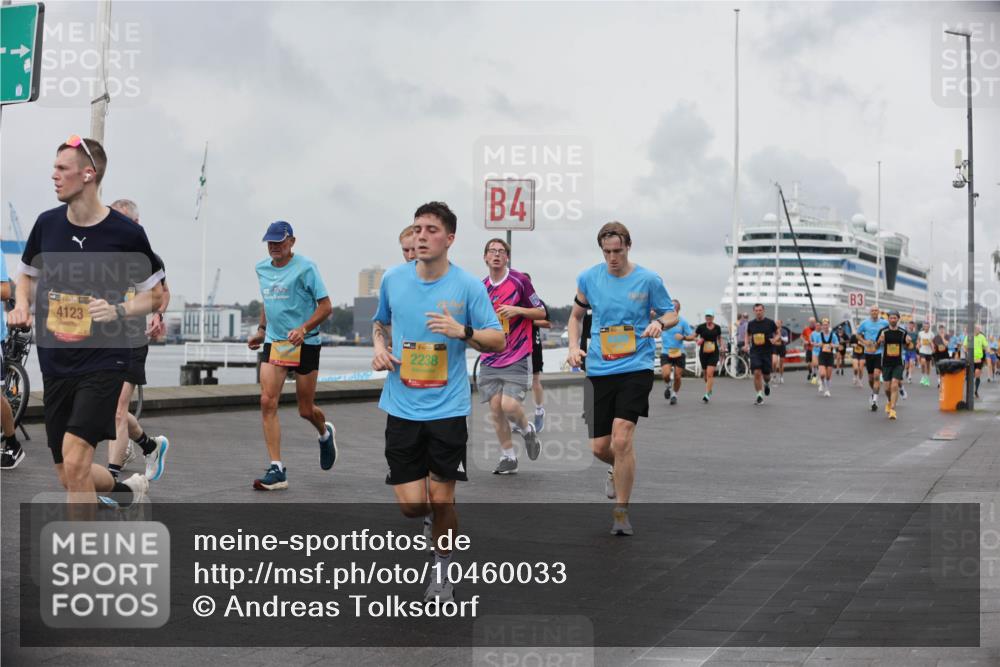 13.09.2026 - Kiel Lauf Andreas Tolksdorf http://msf.ph/oto/10460033 13.09.2026 12:00:56 Kiellinie 39, 4123, 2238, 4, 3 meine-sportfotos.de
