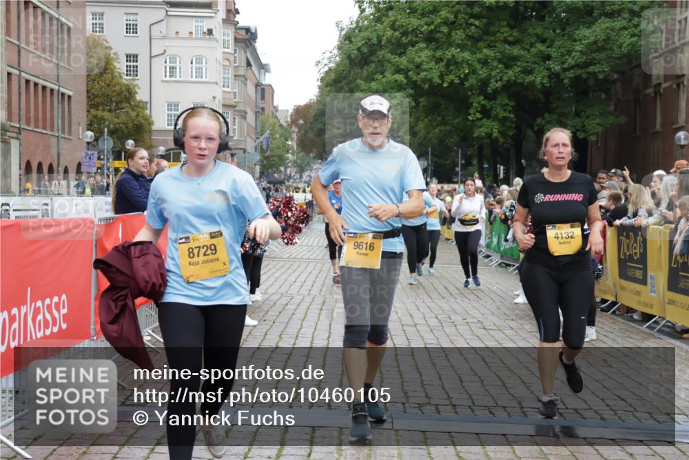 13.09.2026 - Kiel Lauf Yannick Fuchs http://msf.ph/oto/10460105 13.09.2026 09:52:07 Ziel 896, 1899, 4132, 4166, 4883, 6471, 6625, 8729, 9616, 10371, 10620, 11300, 11444, 11445, 11580, 11832, 12068, 714, 803, 840, 1100, 1309, 1967, 1999, 2002, 3674, 4230, 4822, 4907, 5595, 6057, 6188, 6648, 7007, 7302, 7622, 8097, 9829, 9833, 10048, 11173, 11834, 12107, 12630, 180, 2157, 2924, 3476, 3832, 4666, 5032, 6679, 6867, 7347, 7494, 7719, 7742, 8992, 10746, 11130, 714, 840, 2483, 3674, 4615, 4822, 4907, 6057, 6648, 8097, 8150, 11143, 11233, 11494, 11552, 12107 meine-sportfotos.de