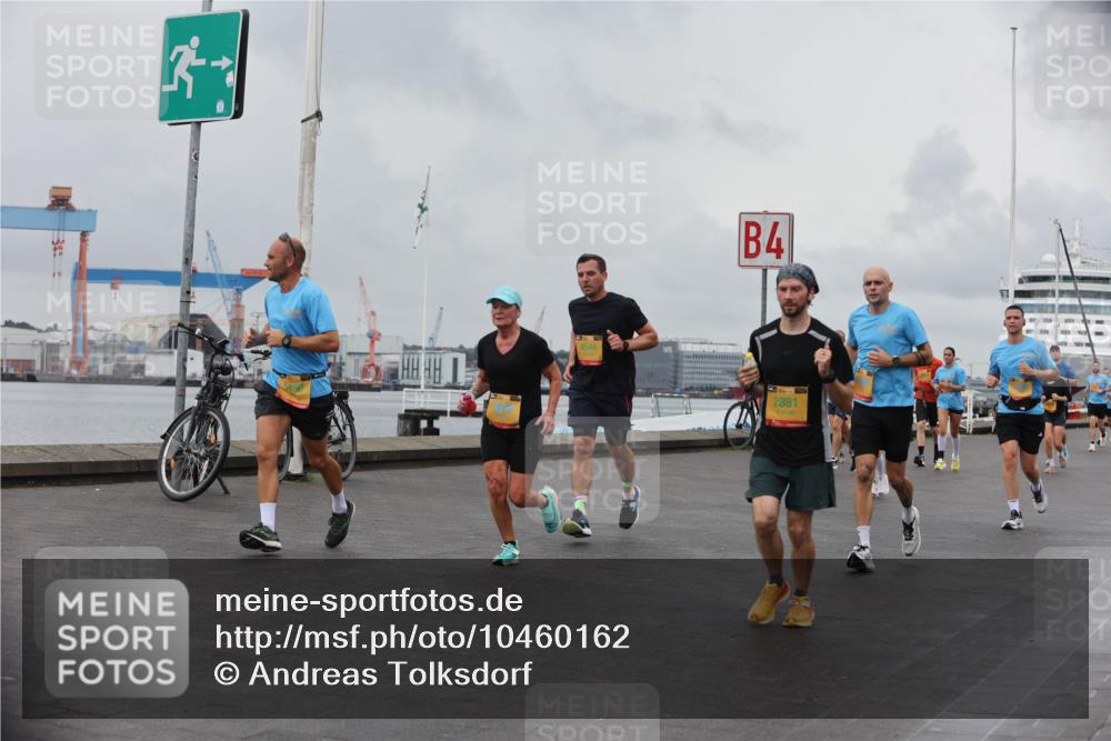 13.09.2026 - Kiel Lauf Andreas Tolksdorf http://msf.ph/oto/10460162 13.09.2026 12:01:04 Kiellinie 4544, 4, 2881 meine-sportfotos.de