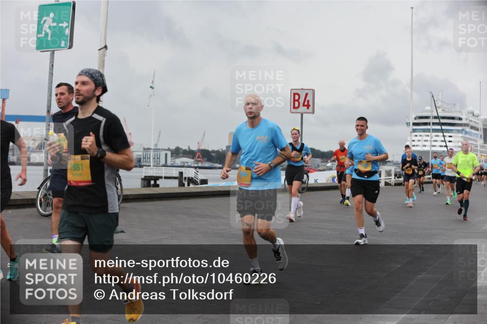 13.09.2026 - Kiel Lauf Andreas Tolksdorf http://msf.ph/oto/10460226 13.09.2026 12:01:05 Kiellinie 2881, 4 meine-sportfotos.de