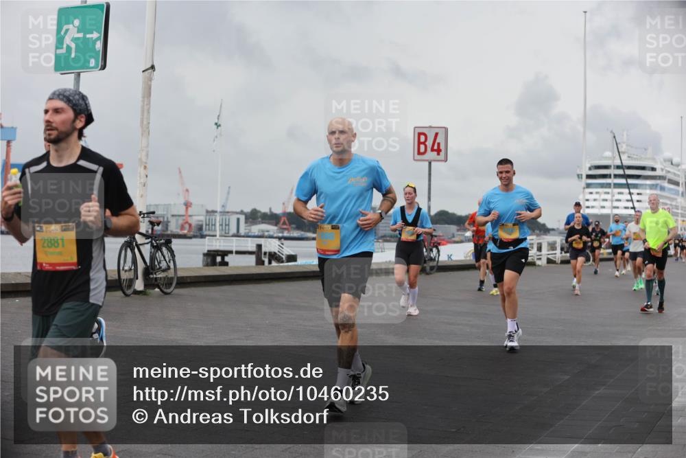 13.09.2026 - Kiel Lauf Andreas Tolksdorf http://msf.ph/oto/10460235 13.09.2026 12:01:06 Kiellinie 39, 2881, 4 meine-sportfotos.de