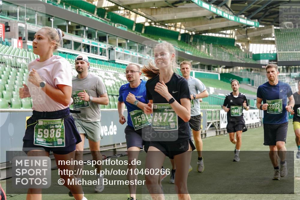 13.09.2026 - 21. swb-Marathon Bremen Michael Burmester http://msf.ph/oto/10460266 13.09.2026 12:54:51 Laufen im Stadion 161, 189, 201, 205, 313, 376, 385, 388, 461, 472, 481, 495, 541, 560, 615, 616, 666, 675, 696, 740, 816, 827, 913, 982, 1053, 1058, 1076, 1197, 1207, 1390, 1419, 1468, 1551, 1599, 1631, 1645, 1658, 1707, 1814, 2055, 2125, 2234, 2251, 2280, 2319, 2362, 2383, 2390, 2422, 2454, 2474, 2499, 2623, 2701, 2733, 2801, 2824, 2870, 2882, 2913, 2922, 2962, 2971, 2997, 3012, 3054, 3057, 3134, 3175, 3192, 3206, 3241, 3246, 3346, 3356, 3357, 3413, 3706, 3716, 3836, 4137, 5530, 6106 meine-sportfotos.de