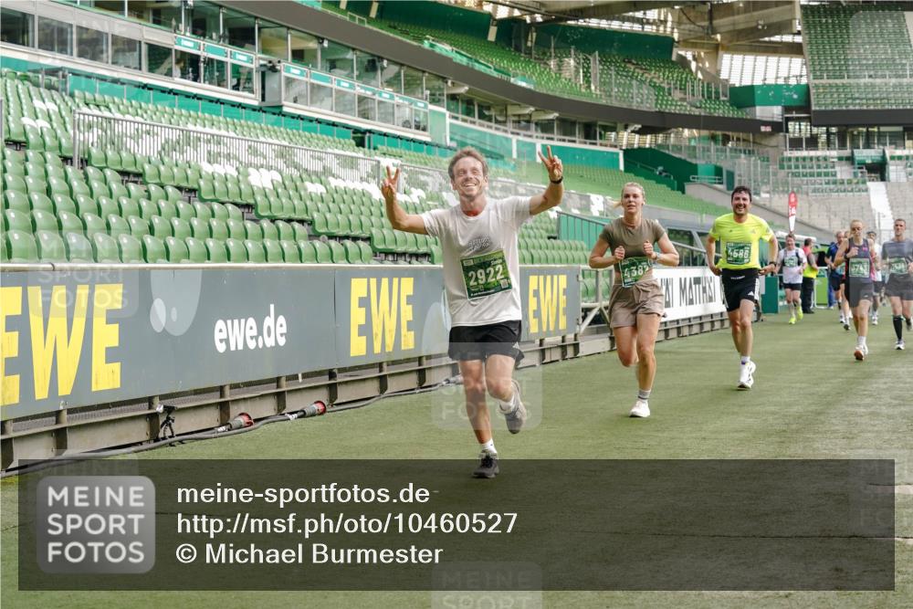 13.09.2026 - 21. swb-Marathon Bremen Michael Burmester http://msf.ph/oto/10460527 13.09.2026 12:54:57 Laufen im Stadion 161, 189, 201, 205, 313, 385, 388, 461, 472, 481, 495, 560, 655, 666, 675, 696, 740, 816, 827, 913, 1053, 1058, 1076, 1197, 1207, 1390, 1419, 1468, 1537, 1551, 1599, 1631, 1645, 1658, 2055, 2125, 2234, 2251, 2319, 2383, 2390, 2474, 2499, 2623, 2701, 2733, 2801, 2824, 2870, 2882, 2913, 2922, 2962, 2971, 3012, 3054, 3057, 3134, 3175, 3192, 3206, 3241, 3246, 3346, 3356, 3357, 3413, 3706, 3716, 3836, 4137, 4413, 4733, 5277, 5430, 5530, 6106, 2498, 3085 meine-sportfotos.de