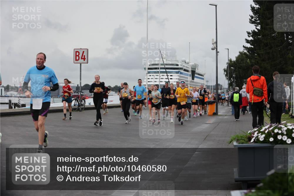 13.09.2026 - Kiel Lauf Andreas Tolksdorf http://msf.ph/oto/10460580 13.09.2026 12:01:21 Kiellinie 4 meine-sportfotos.de