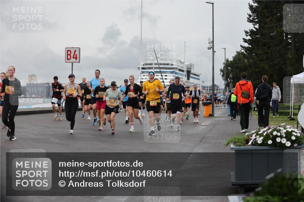 13.09.2026 - Kiel Lauf Andreas Tolksdorf http://msf.ph/oto/10460614 13.09.2026 12:01:23 Kiellinie 4, 23, 3791, 11342 meine-sportfotos.de