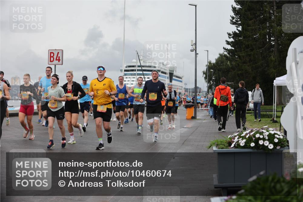 13.09.2026 - Kiel Lauf Andreas Tolksdorf http://msf.ph/oto/10460674 13.09.2026 12:01:25 Kiellinie 4 meine-sportfotos.de