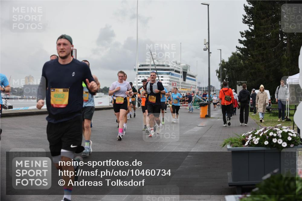 13.09.2026 - Kiel Lauf Andreas Tolksdorf http://msf.ph/oto/10460734 13.09.2026 12:01:28 Kiellinie 4982, 12537, 3 meine-sportfotos.de