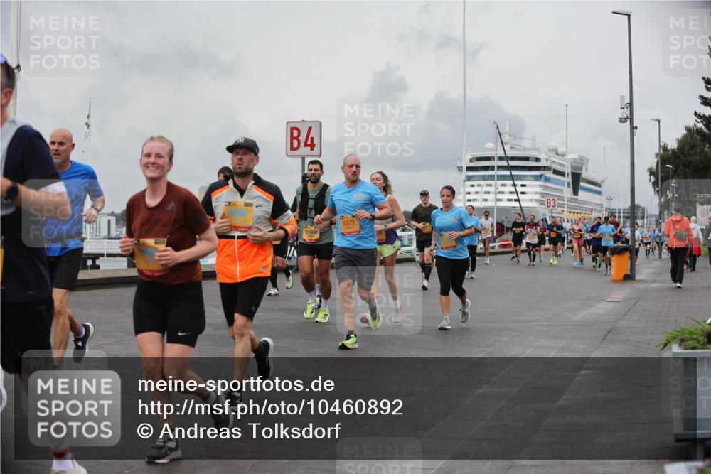 13.09.2026 - Kiel Lauf Andreas Tolksdorf http://msf.ph/oto/10460892 13.09.2026 12:01:32 Kiellinie 4, 11068, 8372, 3 meine-sportfotos.de