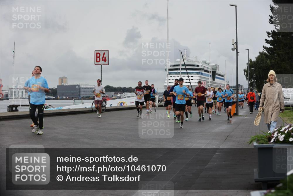 13.09.2026 - Kiel Lauf Andreas Tolksdorf http://msf.ph/oto/10461070 13.09.2026 12:01:40 Kiellinie 48, 3 meine-sportfotos.de