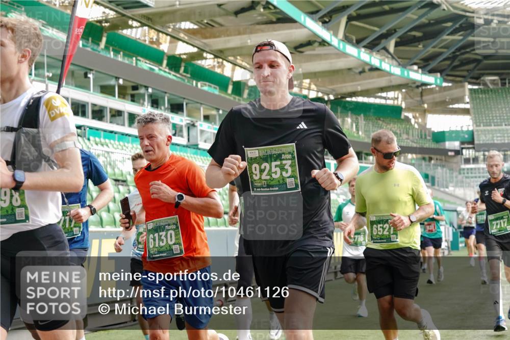 13.09.2026 - 21. swb-Marathon Bremen Michael Burmester http://msf.ph/oto/10461126 13.09.2026 12:55:07 Laufen im Stadion 161, 189, 201, 205, 385, 388, 411, 461, 472, 481, 495, 655, 666, 675, 816, 827, 854, 913, 1053, 1058, 1076, 1197, 1390, 1419, 1468, 1537, 1551, 1599, 1631, 1645, 1658, 2055, 2122, 2125, 2234, 2251, 2319, 2383, 2390, 2474, 2499, 2604, 2623, 2701, 2733, 2801, 2824, 2870, 2882, 2913, 2922, 2962, 2971, 3012, 3054, 3057, 3134, 3175, 3192, 3206, 3241, 3246, 3346, 3356, 3357, 3413, 3706, 3716, 3836, 4135, 4137, 4413, 4733, 5277, 5430, 5530, 6106, 2498, 3085 meine-sportfotos.de