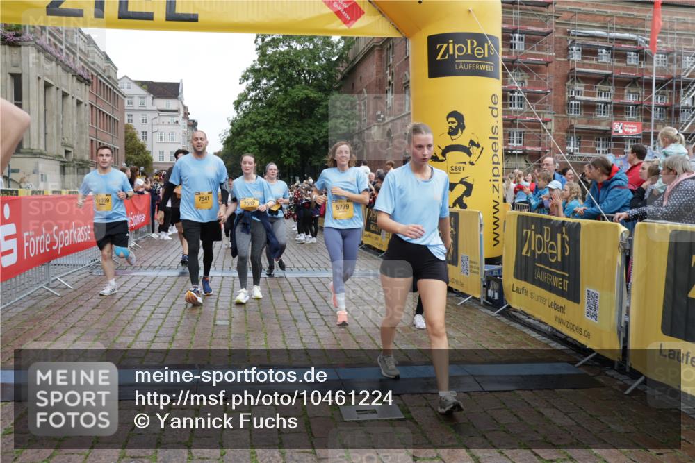 13.09.2026 - Kiel Lauf Yannick Fuchs http://msf.ph/oto/10461224 13.09.2026 09:53:29 Ziel 761, 802, 1417, 1499, 1718, 2886, 2948, 2978, 4920, 5779, 5789, 6180, 7143, 7185, 7429, 7541, 7552, 8260, 8353, 9568, 10495, 10929, 11059, 11073, 12284, 12493, 70, 175, 2058, 2399, 3205, 3581, 7140, 7143, 7226, 7495, 9568, 9707, 10275, 11312, 12417, 12468, 92, 852, 2657, 2691, 2748, 4144, 4626, 5988, 6254, 8502, 11872, 12390, 1395, 3581, 4671, 6241, 6613, 6845, 7394, 8851 meine-sportfotos.de