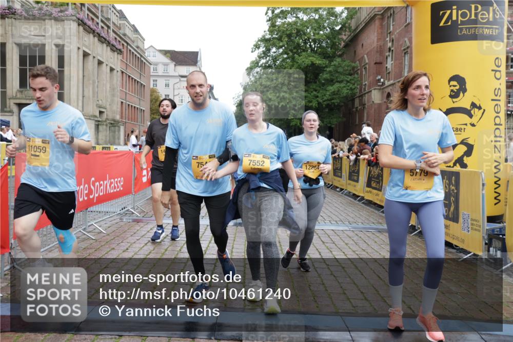 13.09.2026 - Kiel Lauf Yannick Fuchs http://msf.ph/oto/10461240 13.09.2026 09:53:30 Ziel 761, 802, 1417, 1499, 1718, 2886, 2948, 2978, 4920, 5779, 5789, 5988, 6180, 7185, 7429, 7541, 7552, 8260, 8353, 10495, 10929, 11059, 11073, 12284, 12493, 70, 175, 2058, 2399, 3205, 3581, 7140, 7143, 7226, 7495, 9568, 9707, 10275, 11312, 12417, 12468, 92, 852, 2657, 2691, 2748, 4144, 4626, 6254, 8502, 9057, 11872, 12390, 3581, 6241, 6613, 6845, 8851 meine-sportfotos.de