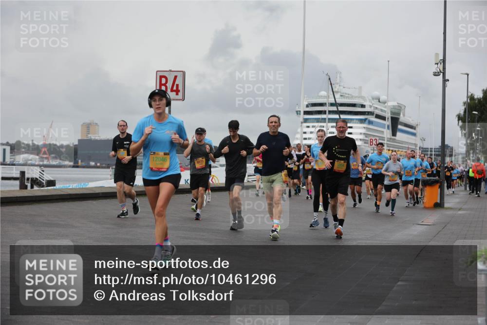 13.09.2026 - Kiel Lauf Andreas Tolksdorf http://msf.ph/oto/10461296 13.09.2026 12:01:48 Kiellinie 4, 12046, 8173, 3 meine-sportfotos.de