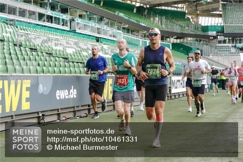 13.09.2026 - 21. swb-Marathon Bremen Michael Burmester http://msf.ph/oto/10461331 13.09.2026 12:55:11 Laufen im Stadion 161, 189, 201, 205, 385, 388, 411, 461, 472, 481, 495, 655, 666, 675, 816, 827, 854, 913, 1053, 1058, 1076, 1197, 1390, 1419, 1468, 1537, 1551, 1599, 1631, 1645, 1658, 2055, 2122, 2125, 2234, 2251, 2260, 2319, 2383, 2390, 2474, 2499, 2604, 2623, 2701, 2733, 2801, 2824, 2870, 2882, 2913, 2922, 2962, 2971, 3012, 3054, 3057, 3134, 3175, 3192, 3206, 3241, 3246, 3346, 3356, 3357, 3413, 3508, 3706, 3716, 3836, 4135, 4137, 4413, 4733, 5277, 5430, 5530, 6106, 2498, 3085 meine-sportfotos.de