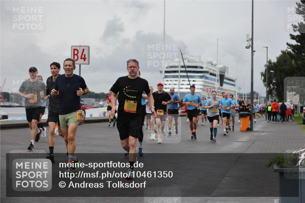 13.09.2026 - Kiel Lauf Andreas Tolksdorf http://msf.ph/oto/10461350 13.09.2026 12:01:50 Kiellinie 4, 1068, 2003, 39, 5354, 3 meine-sportfotos.de