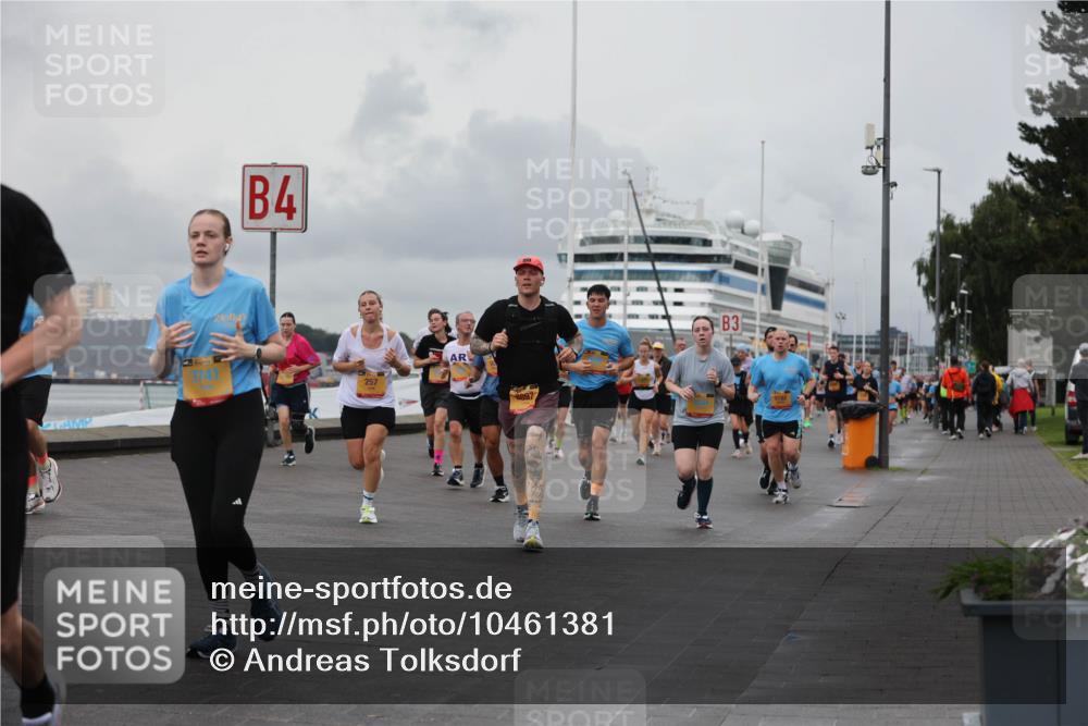 13.09.2026 - Kiel Lauf Andreas Tolksdorf http://msf.ph/oto/10461381 13.09.2026 12:01:52 Kiellinie 39, 4, 257, 8897, 3 meine-sportfotos.de