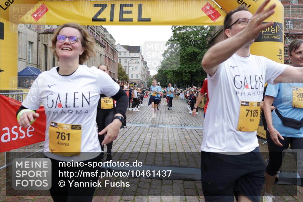 13.09.2026 - Kiel Lauf Yannick Fuchs http://msf.ph/oto/10461437 13.09.2026 09:53:38 Ziel 92, 761, 802, 852, 2691, 2886, 2948, 2978, 4626, 5789, 5988, 6254, 7185, 7429, 8502, 10495, 10929, 11073, 175, 1417, 1499, 1718, 2058, 2399, 4920, 5779, 6180, 7140, 7143, 7495, 7541, 7552, 8260, 8353, 9568, 10275, 10495, 11059, 11073, 11312, 12284, 12493, 200, 2657, 2748, 2953, 4144, 4539, 4762, 4803, 4988, 5695, 7194, 8041, 8044, 8473, 9057, 9446, 9516, 10535, 11100, 11872, 12390, 70, 175, 2399, 3205, 3581, 7226, 9707, 12417, 12468 meine-sportfotos.de