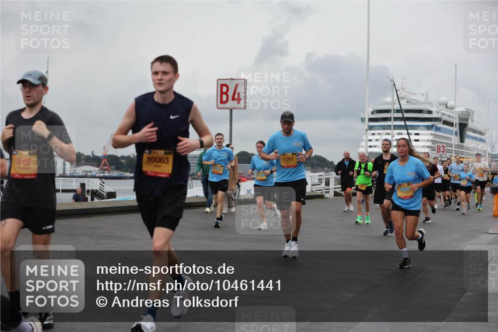 13.09.2026 - Kiel Lauf Andreas Tolksdorf http://msf.ph/oto/10461441 13.09.2026 12:02:06 Kiellinie 5502, 10063, 4, 3, 1362, 81 meine-sportfotos.de
