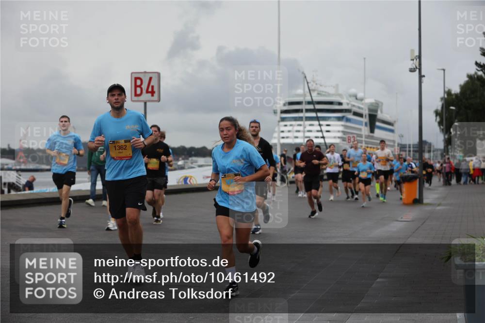 13.09.2026 - Kiel Lauf Andreas Tolksdorf http://msf.ph/oto/10461492 13.09.2026 12:02:07 Kiellinie 4, 38, 1362, 4, 3 meine-sportfotos.de