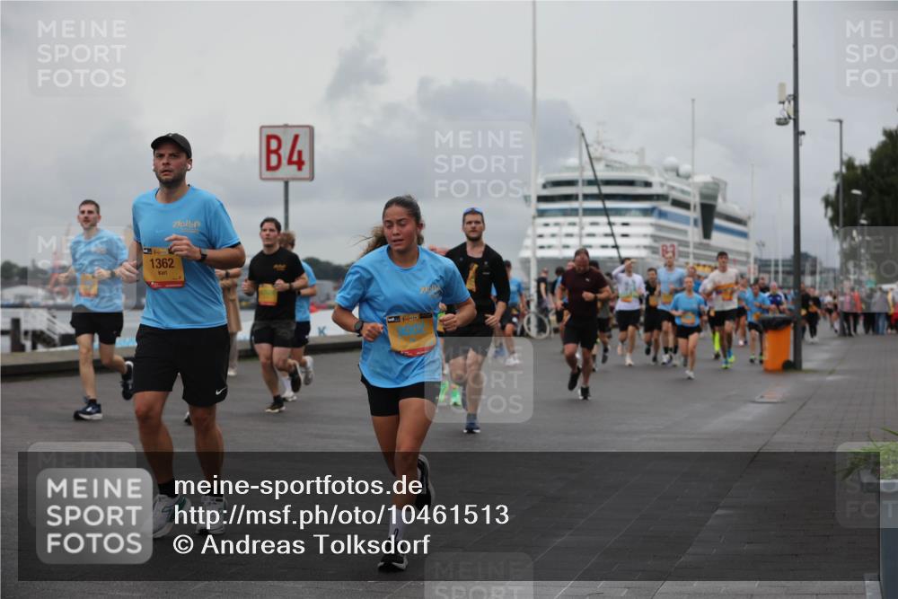13.09.2026 - Kiel Lauf Andreas Tolksdorf http://msf.ph/oto/10461513 13.09.2026 12:02:08 Kiellinie 1, 38, 1362, 4, 38 meine-sportfotos.de