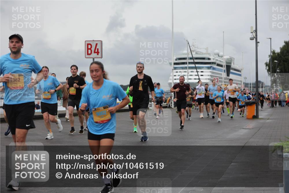 13.09.2026 - Kiel Lauf Andreas Tolksdorf http://msf.ph/oto/10461519 13.09.2026 12:02:08 Kiellinie 362, 4 meine-sportfotos.de