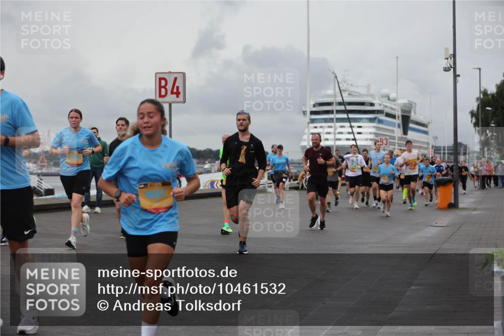 13.09.2026 - Kiel Lauf Andreas Tolksdorf http://msf.ph/oto/10461532 13.09.2026 12:02:09 Kiellinie 4, 3 meine-sportfotos.de
