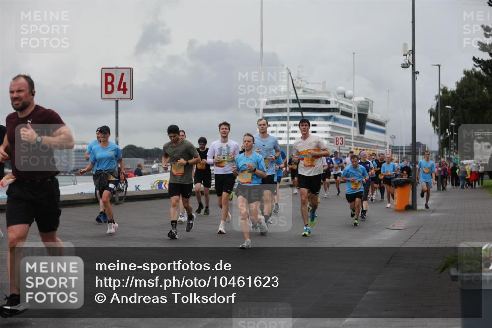 13.09.2026 - Kiel Lauf Andreas Tolksdorf http://msf.ph/oto/10461623 13.09.2026 12:02:13 Kiellinie 4, 3 meine-sportfotos.de
