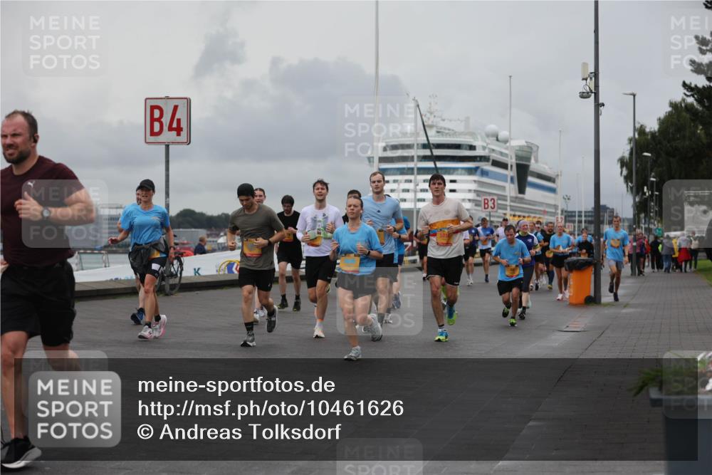 13.09.2026 - Kiel Lauf Andreas Tolksdorf http://msf.ph/oto/10461626 13.09.2026 12:02:13 Kiellinie 4, 3 meine-sportfotos.de