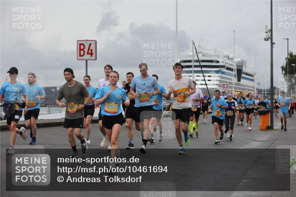 13.09.2026 - Kiel Lauf Andreas Tolksdorf http://msf.ph/oto/10461694 13.09.2026 12:02:15 Kiellinie 4, 6042, 402, 5934, 3 meine-sportfotos.de