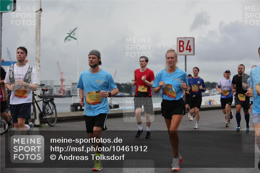 13.09.2026 - Kiel Lauf Andreas Tolksdorf http://msf.ph/oto/10461912 13.09.2026 12:02:23 Kiellinie 10760, 38, 5310, 4, 12145 meine-sportfotos.de