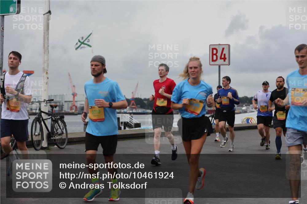 13.09.2026 - Kiel Lauf Andreas Tolksdorf http://msf.ph/oto/10461924 13.09.2026 12:02:23 Kiellinie 0760, 5310, 4, 2145 meine-sportfotos.de