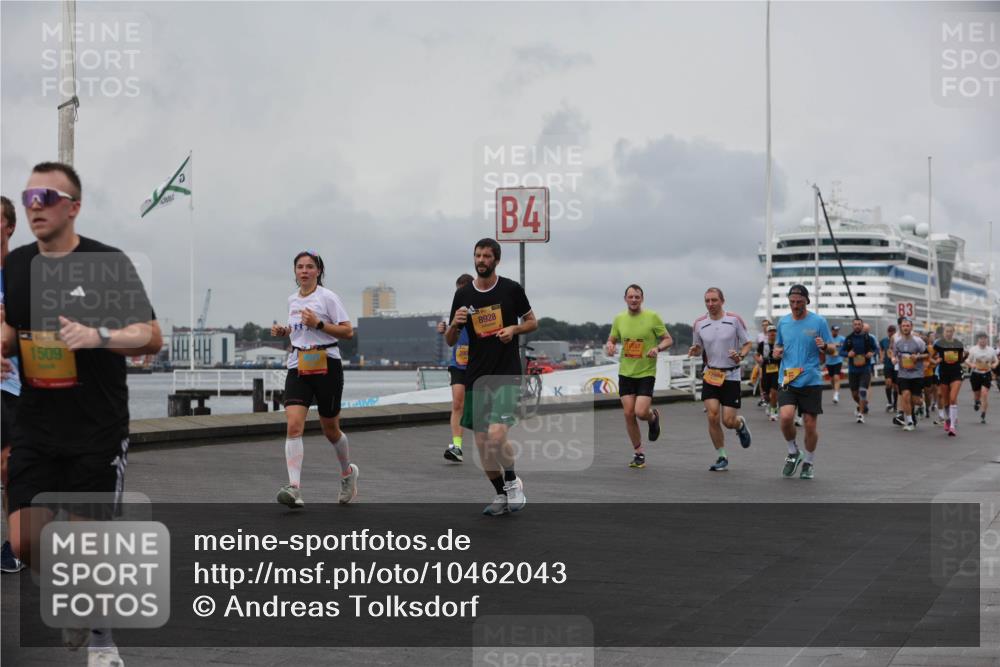 13.09.2026 - Kiel Lauf Andreas Tolksdorf http://msf.ph/oto/10462043 13.09.2026 12:02:28 Kiellinie 4 meine-sportfotos.de