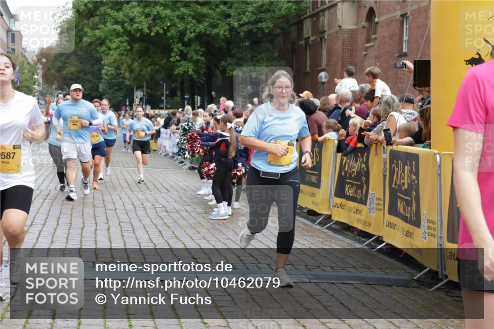 13.09.2026 - Kiel Lauf Yannick Fuchs http://msf.ph/oto/10462079 13.09.2026 09:54:14 Ziel 2815, 2865, 3148, 3283, 3702, 3703, 4263, 4277, 6327, 6986, 7127, 7458, 8325, 9587, 10261, 10424, 10434, 92, 200, 852, 2657, 2691, 2748, 2953, 3703, 4144, 4277, 4539, 4626, 4762, 4803, 4988, 5670, 5695, 7194, 7458, 8041, 8044, 8473, 9057, 9446, 9516, 10535, 11100, 11872, 12390, 1414, 1441, 2368, 2485, 5030, 5937, 6825, 7090, 8830, 12750, 12751, 12753, 92, 852, 2948, 4626, 5988, 6254, 7429, 8502, 10929 meine-sportfotos.de