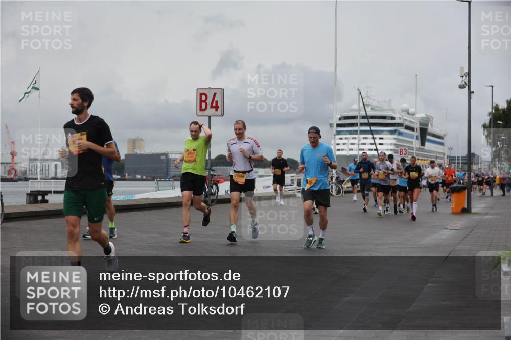 13.09.2026 - Kiel Lauf Andreas Tolksdorf http://msf.ph/oto/10462107 13.09.2026 12:02:29 Kiellinie 339, 1205, 11557, 4, 12534, 3 meine-sportfotos.de