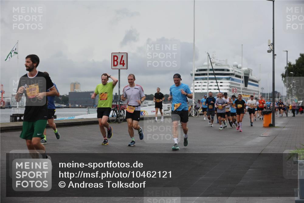 13.09.2026 - Kiel Lauf Andreas Tolksdorf http://msf.ph/oto/10462121 13.09.2026 12:02:29 Kiellinie 3, 8928, 4, 12534, 3 meine-sportfotos.de