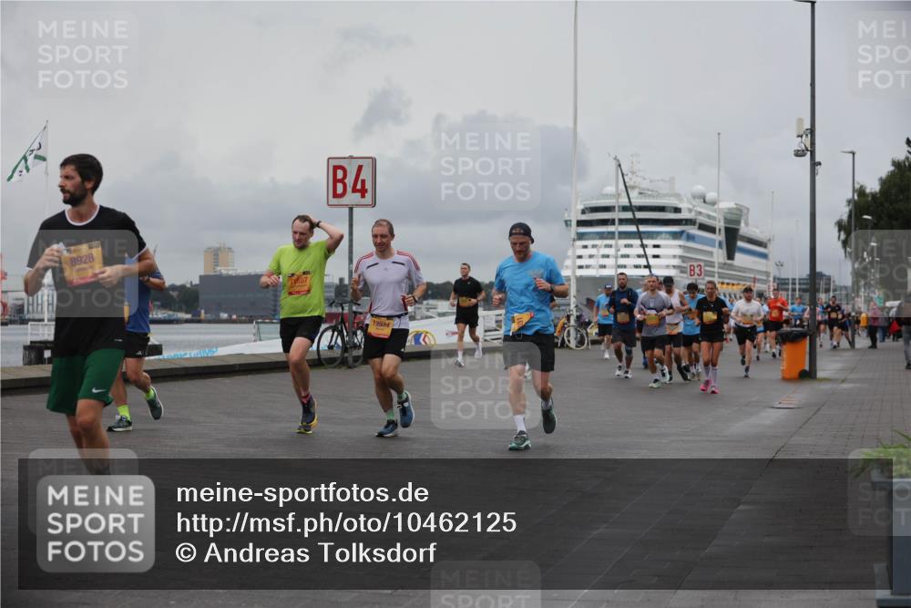 13.09.2026 - Kiel Lauf Andreas Tolksdorf http://msf.ph/oto/10462125 13.09.2026 12:02:29 Kiellinie 8928, 1557, 4, 12534 meine-sportfotos.de