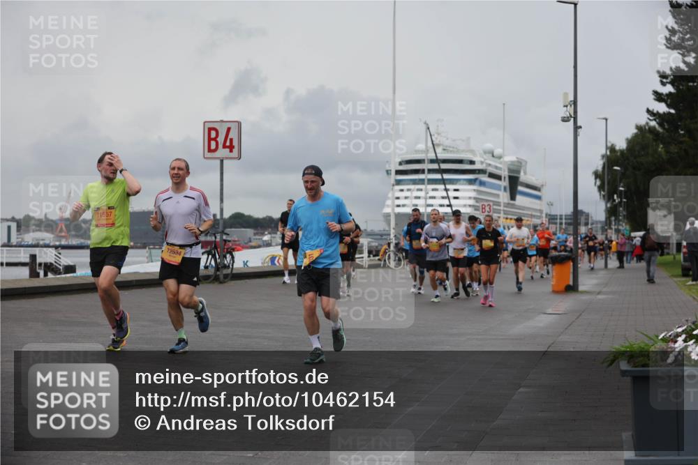 13.09.2026 - Kiel Lauf Andreas Tolksdorf http://msf.ph/oto/10462154 13.09.2026 12:02:30 Kiellinie 031, 4 meine-sportfotos.de