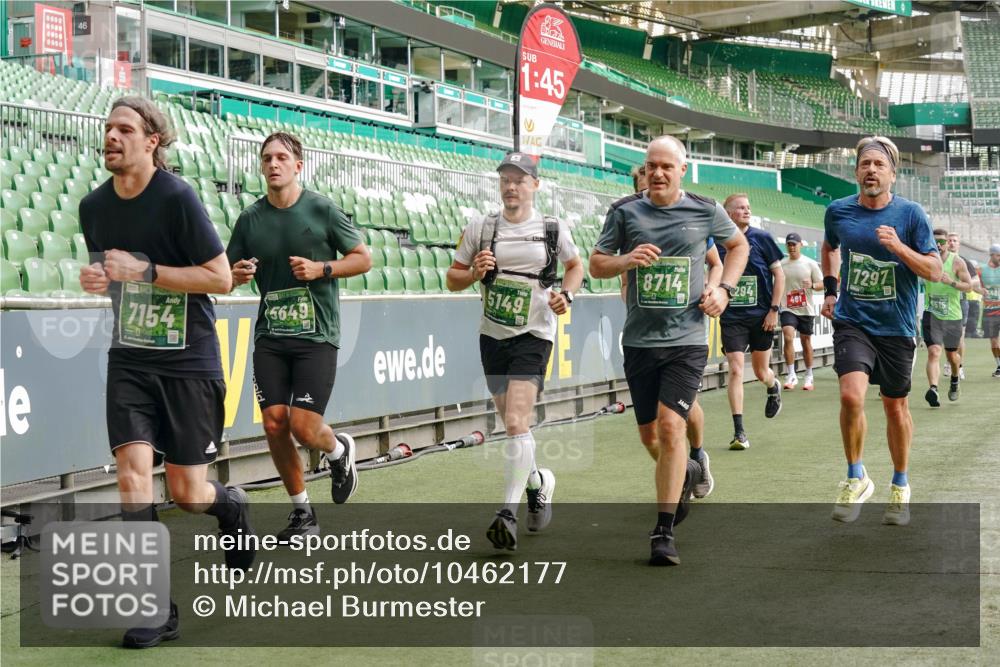 13.09.2026 - 21. swb-Marathon Bremen Michael Burmester http://msf.ph/oto/10462177 13.09.2026 12:55:27 Laufen im Stadion 161, 189, 201, 205, 307, 385, 388, 411, 461, 465, 481, 495, 655, 666, 827, 854, 913, 926, 1053, 1058, 1197, 1390, 1537, 1599, 1631, 1645, 1658, 1750, 2122, 2125, 2234, 2251, 2260, 2319, 2383, 2390, 2474, 2535, 2604, 2701, 2733, 2801, 2824, 2870, 2913, 2922, 2948, 2962, 3012, 3054, 3057, 3119, 3134, 3175, 3192, 3206, 3241, 3246, 3290, 3346, 3348, 3356, 3357, 3411, 3508, 3706, 3716, 3836, 4135, 4137, 4171, 4413, 4455, 4479, 4733, 5277, 5430, 5530, 6106, 2498, 3085 meine-sportfotos.de