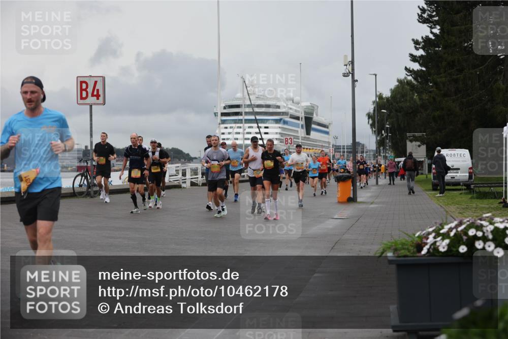 13.09.2026 - Kiel Lauf Andreas Tolksdorf http://msf.ph/oto/10462178 13.09.2026 12:02:32 Kiellinie 4, 3, 100 meine-sportfotos.de